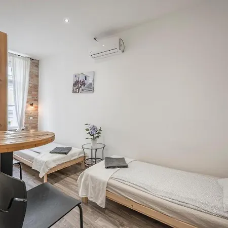 Lägenhet Design Capsule W Ac By Nw Budapest